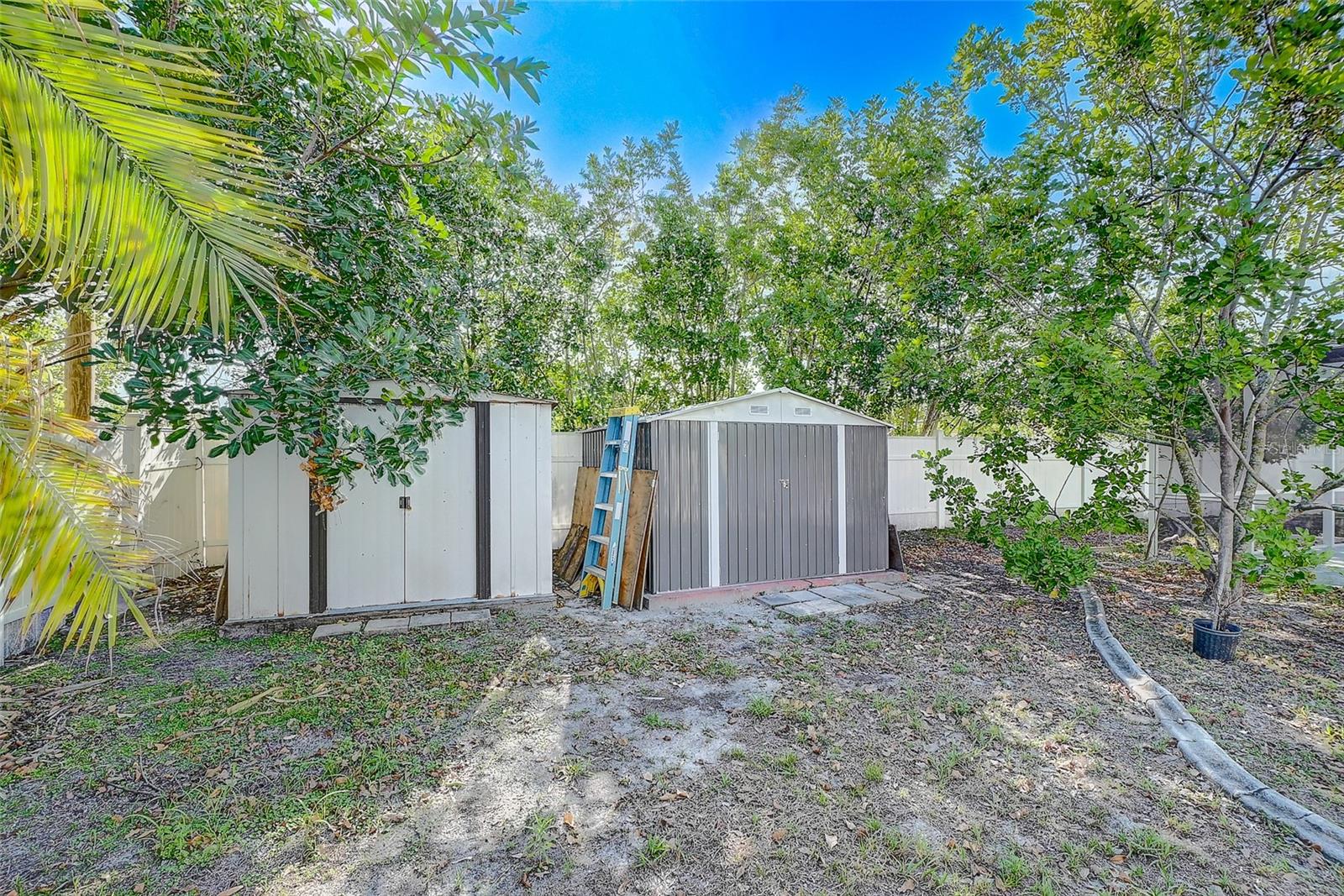 Image 32 of 33 For 1678 Country Club Parkway