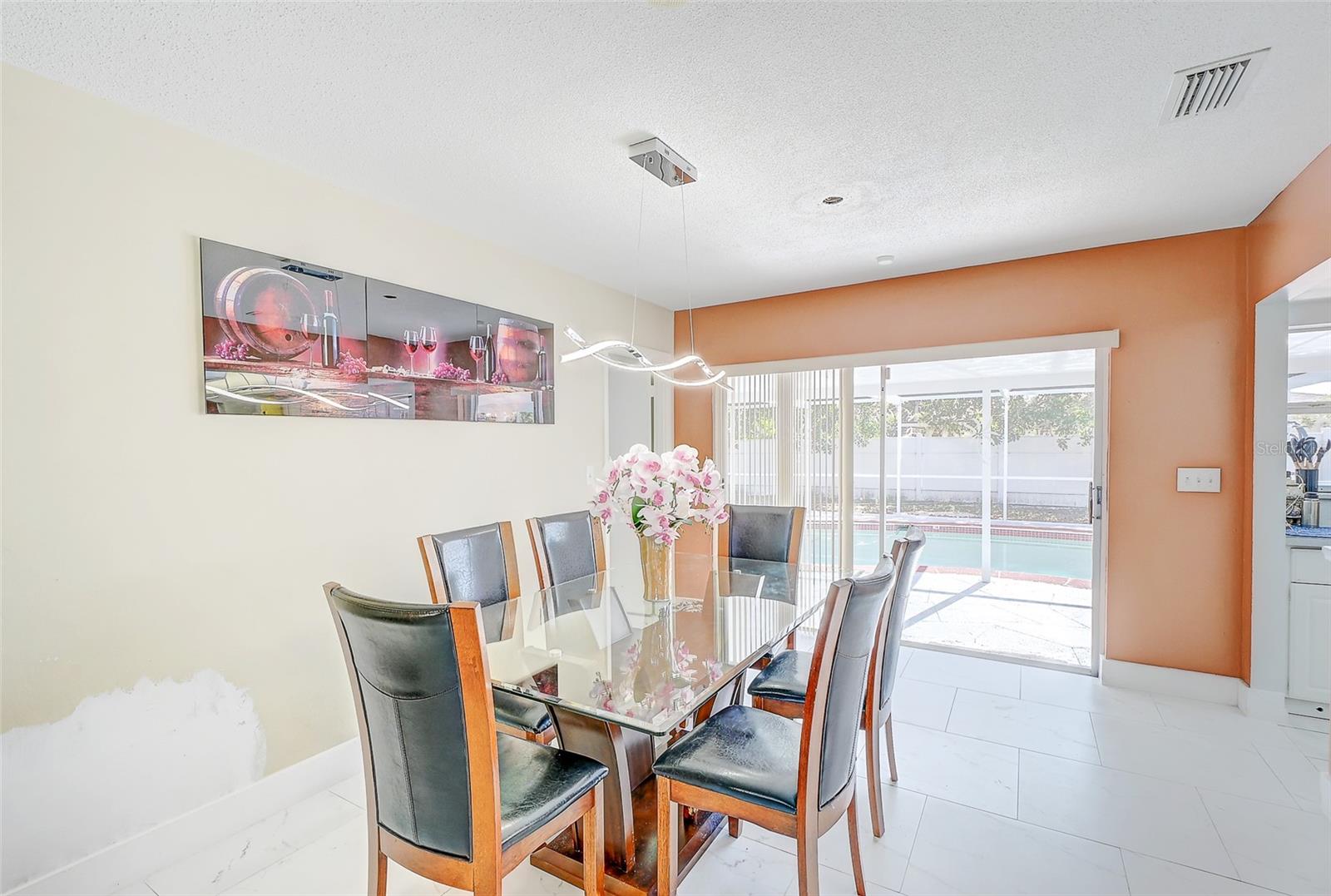 Image 8 of 33 For 1678 Country Club Parkway