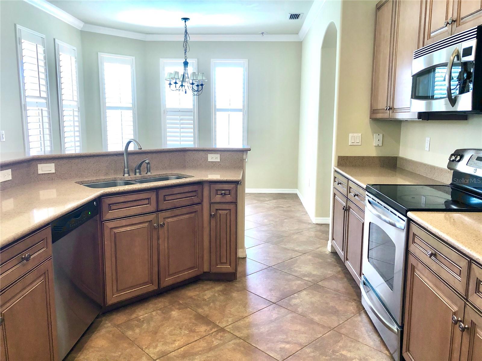 Image 13 of 35 For 3291 Midship Drive