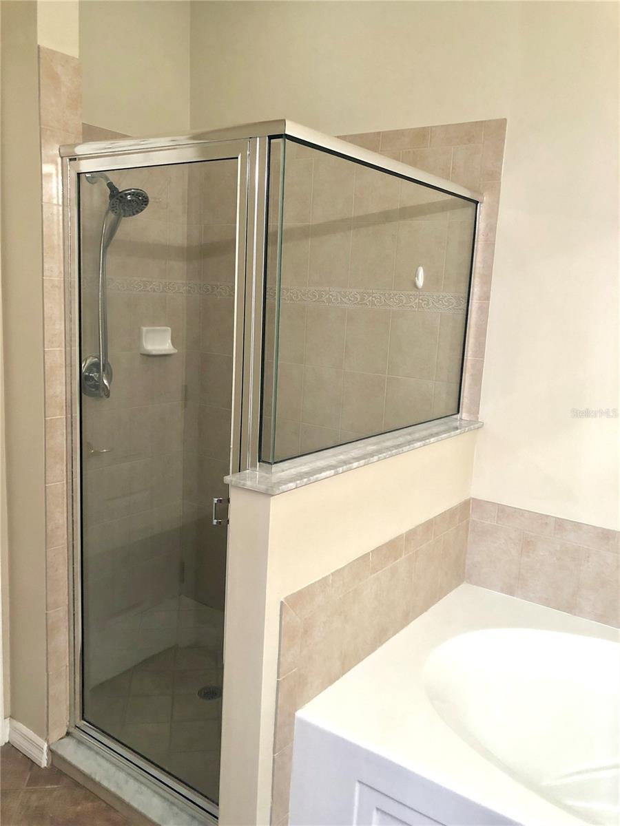 Image 18 of 35 For 3291 Midship Drive