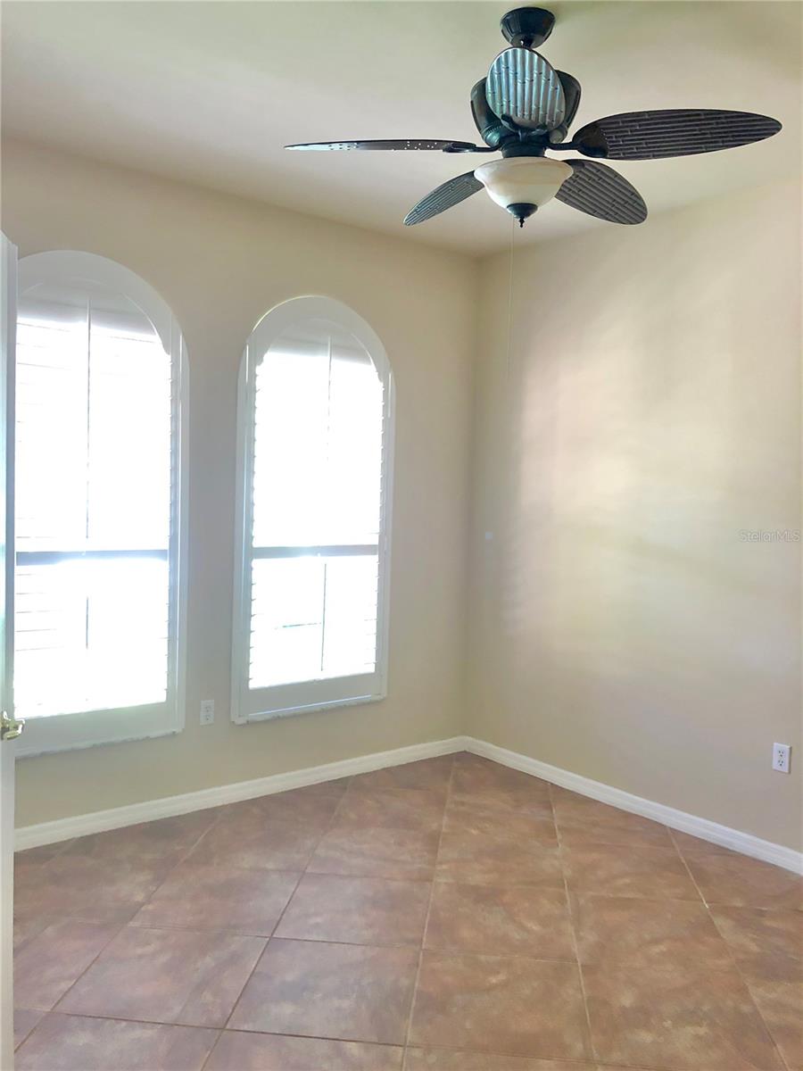 Image 22 of 35 For 3291 Midship Drive