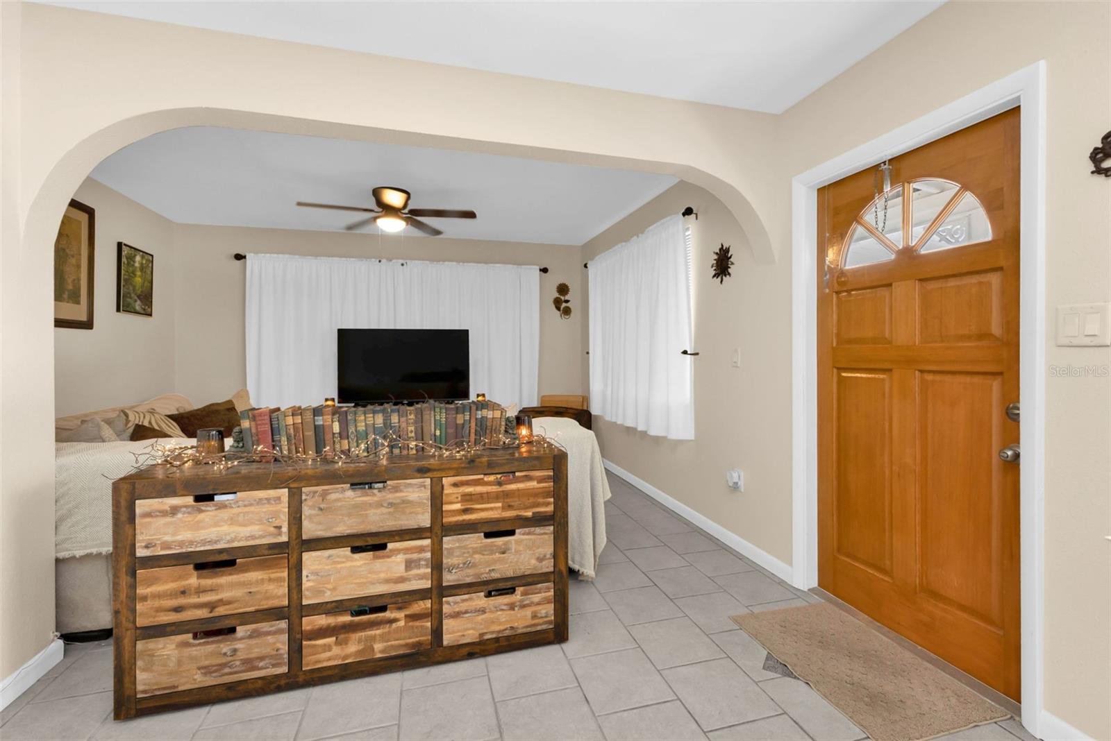 Image 14 of 39 For 3191 Easy Street