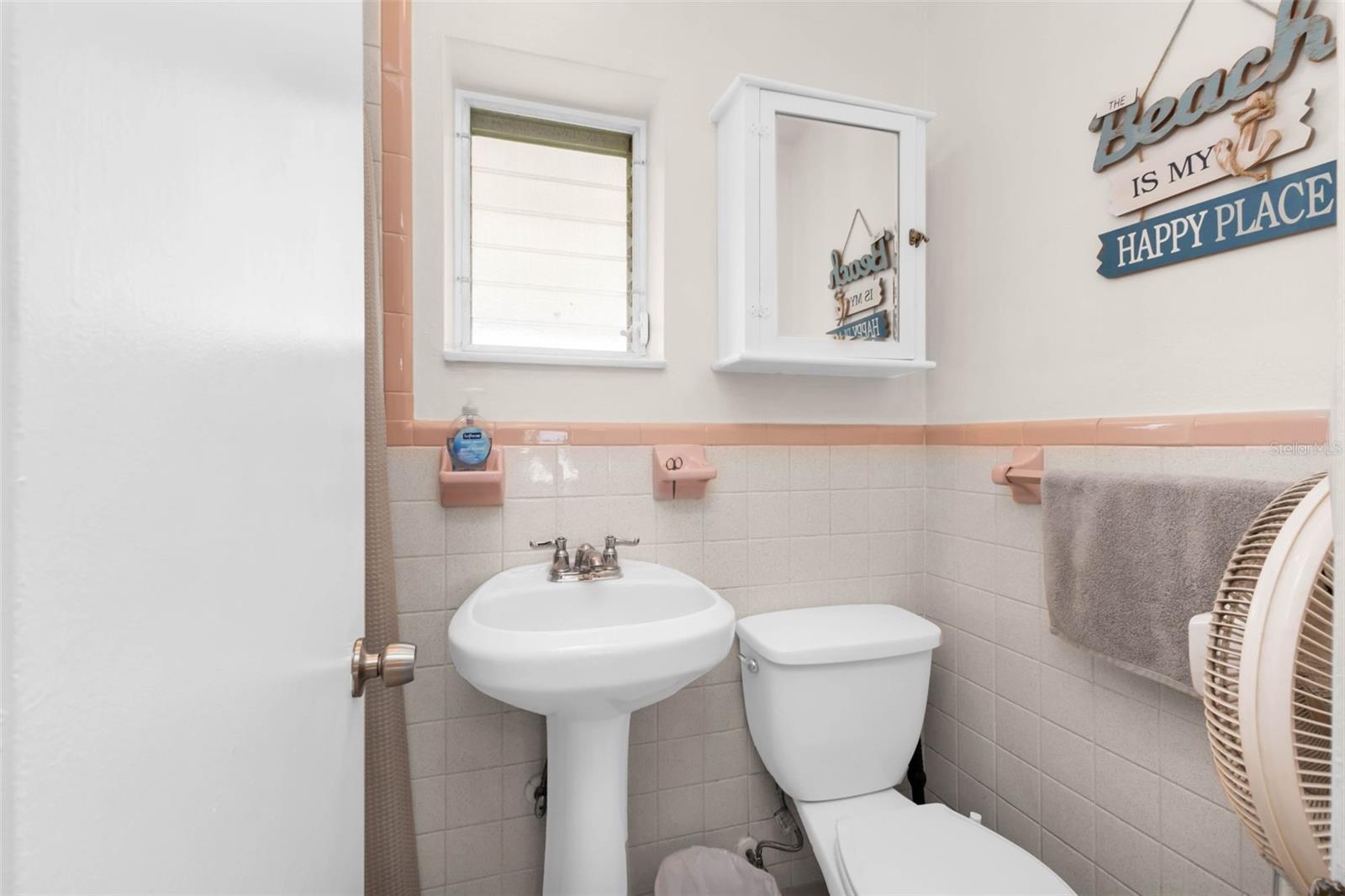 Image 21 of 39 For 3191 Easy Street