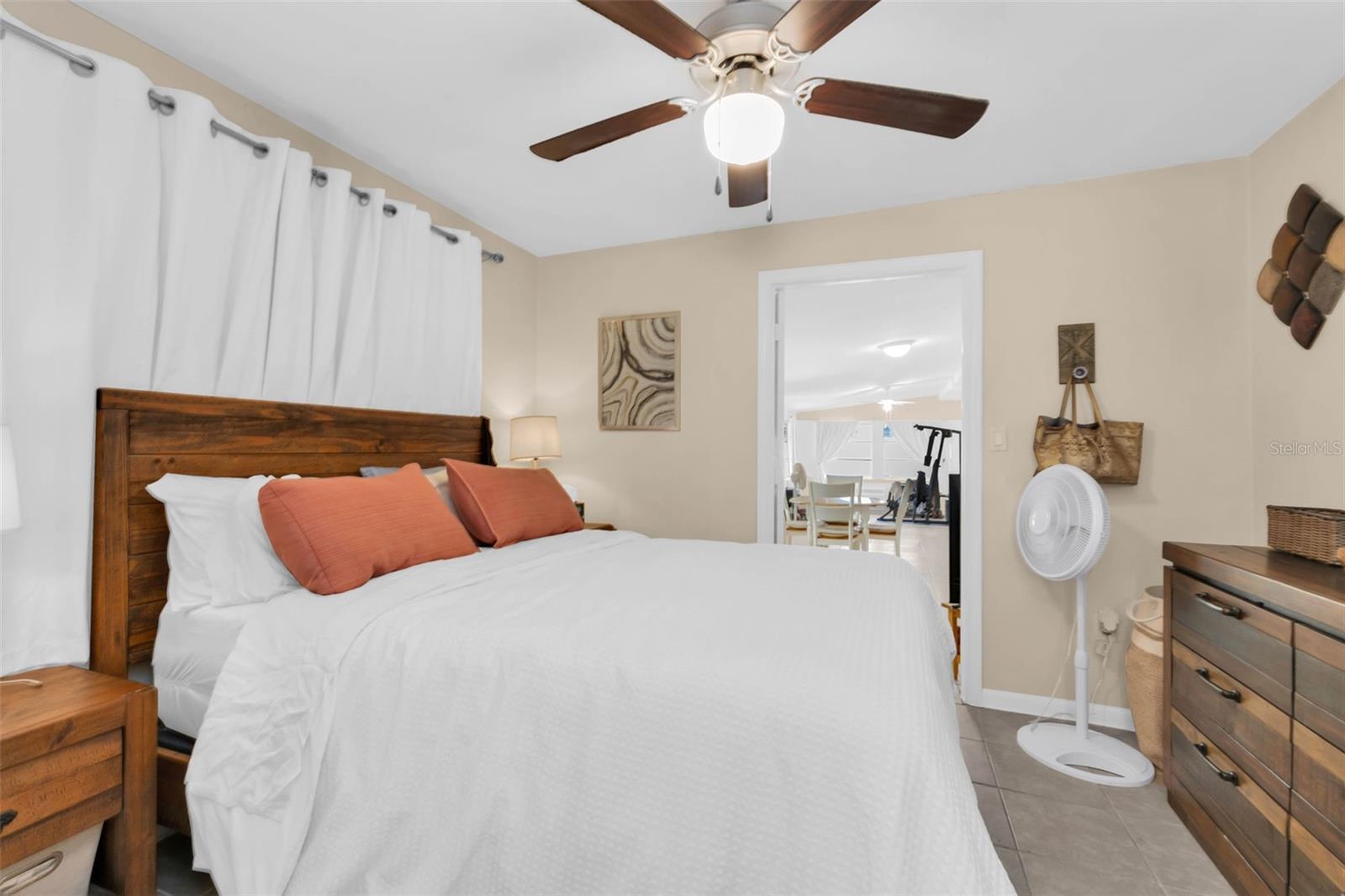 Image 22 of 39 For 3191 Easy Street