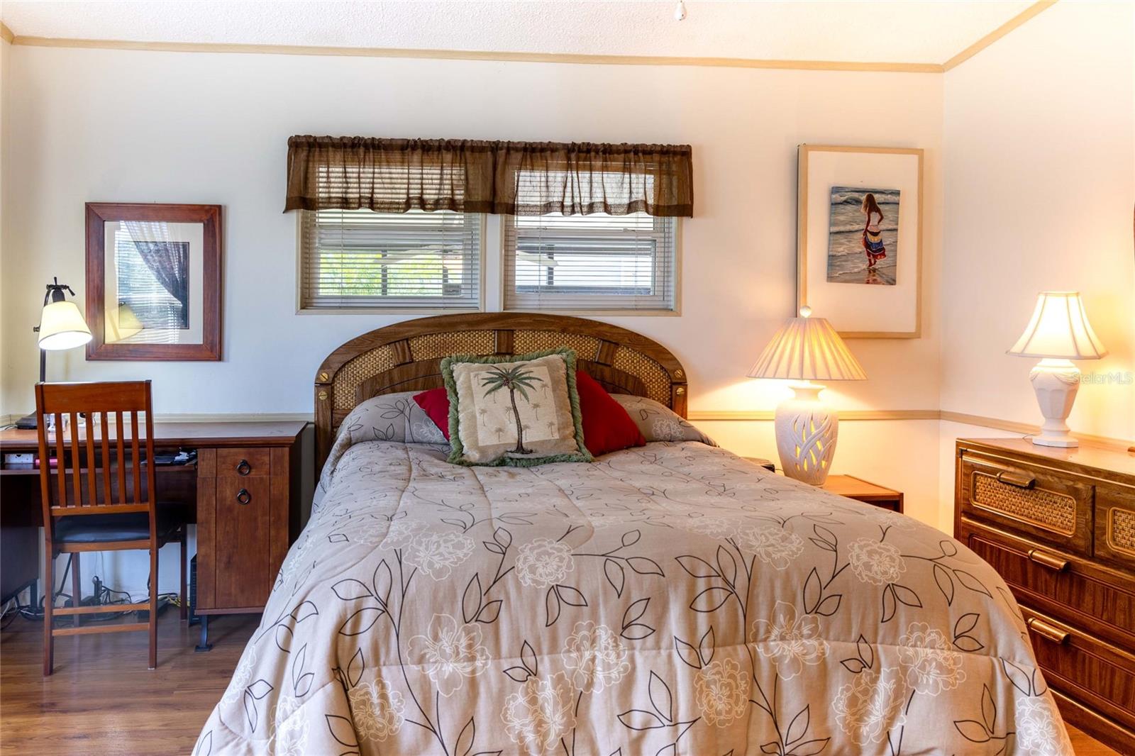 Image 18 of 43 For 2100 Kings Highway  653