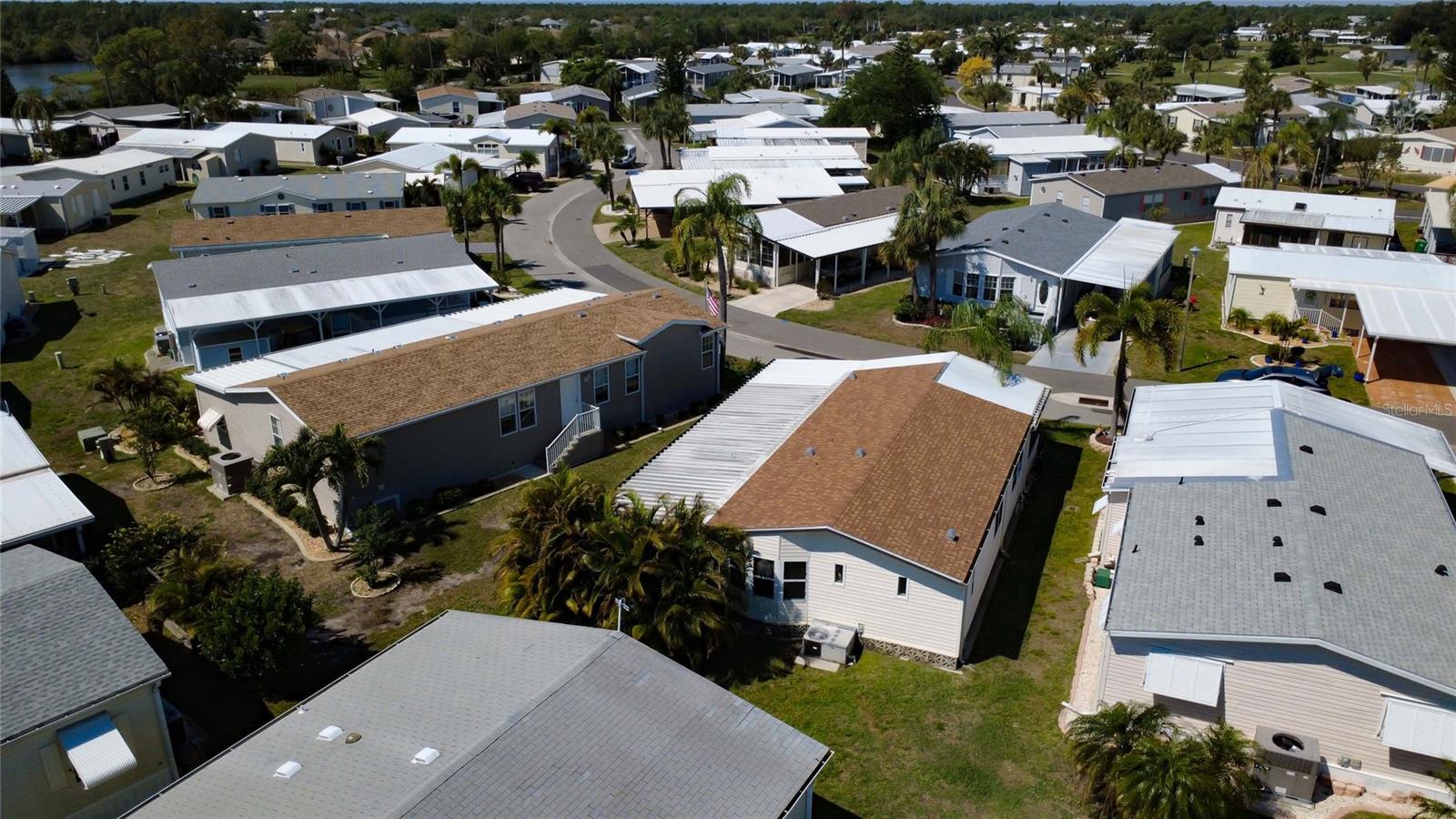 Image 41 of 43 For 2100 Kings Highway  653