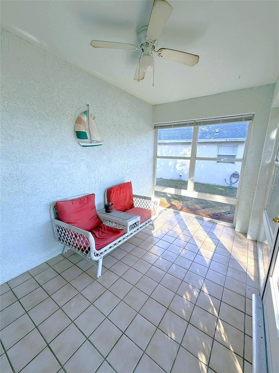 Image 38 of 43 For 504 Rose Apple Circle