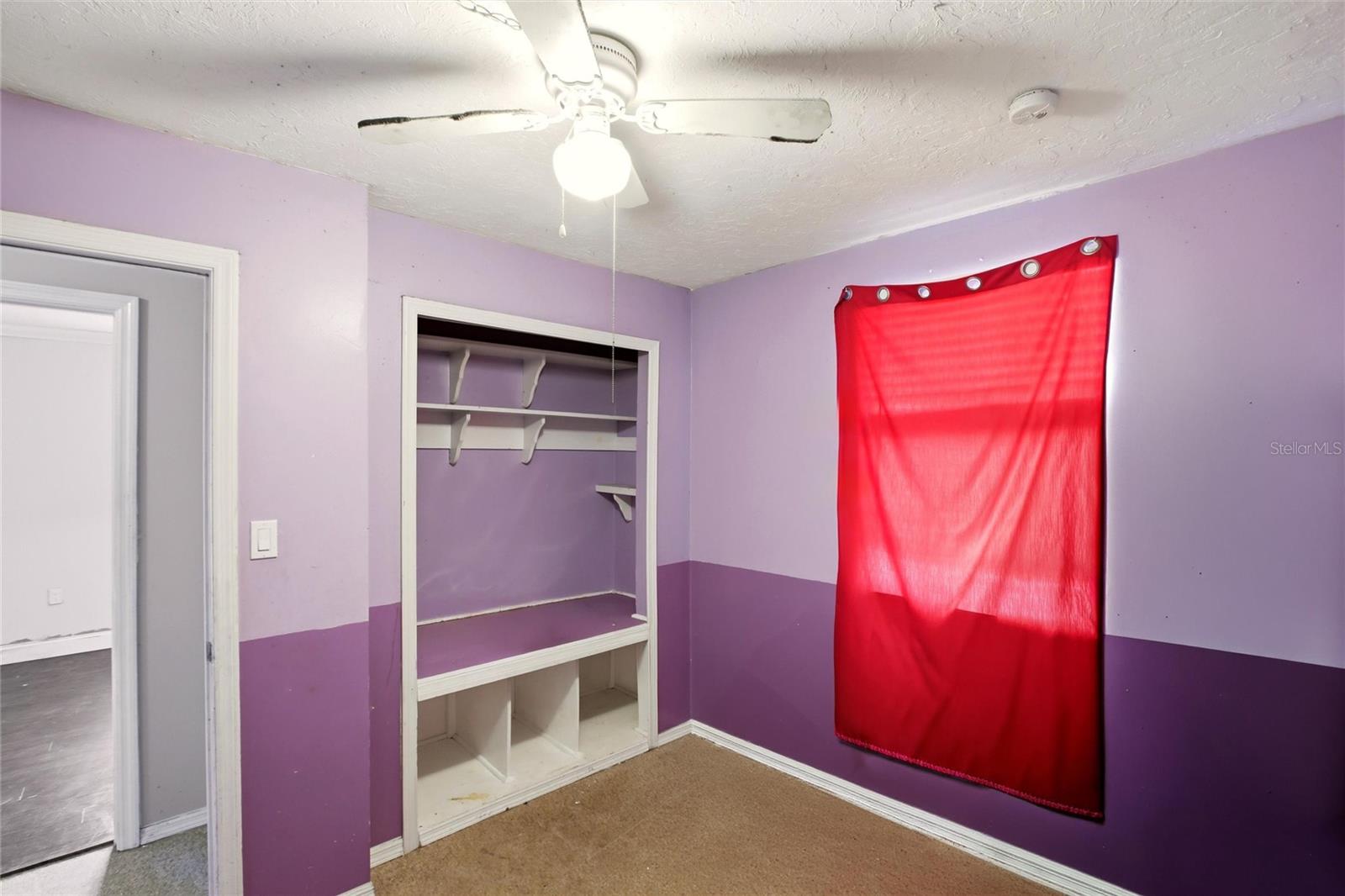 Image 17 of 35 For 21585 Olean Boulevard