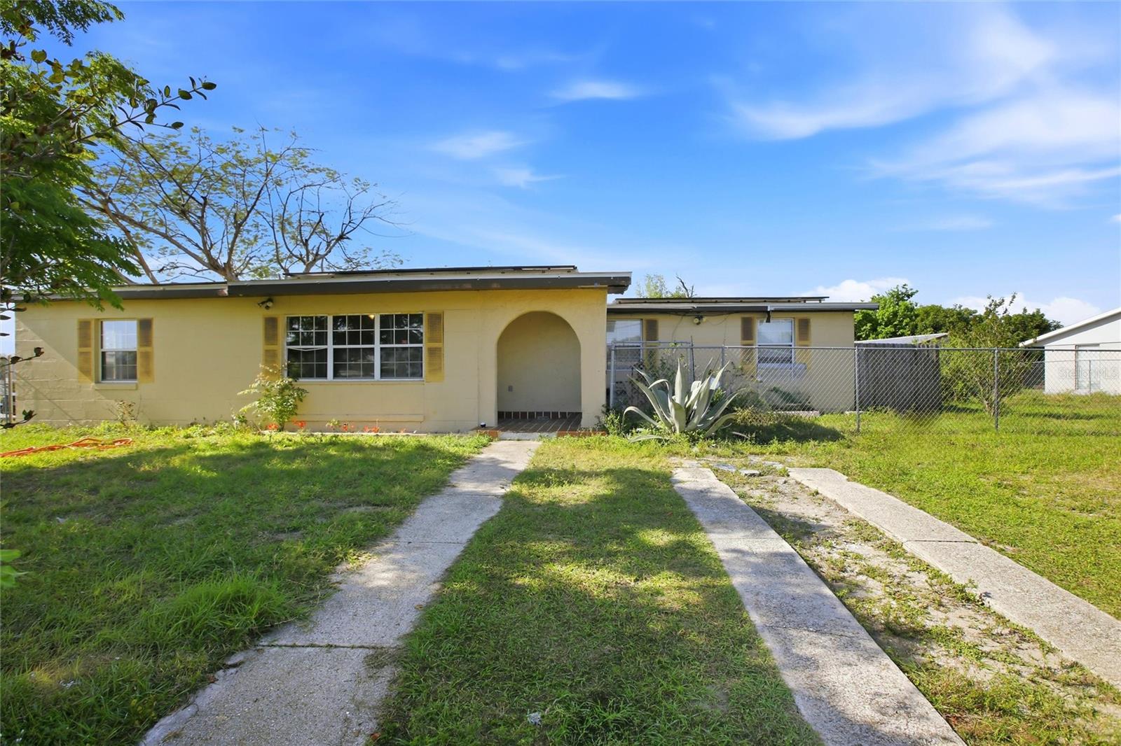 Image 2 of 35 For 21585 Olean Boulevard