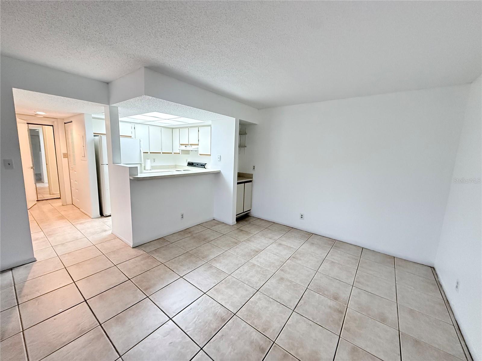 Image 5 of 10 For 19505 Quesada Avenue Cc-107