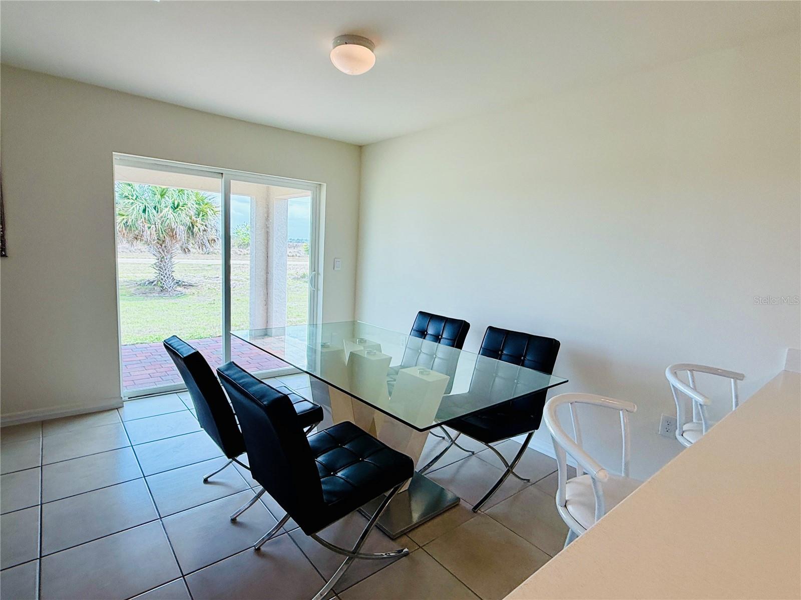 Image 14 of 52 For 513 Ella Jean Pi, Banyan Village