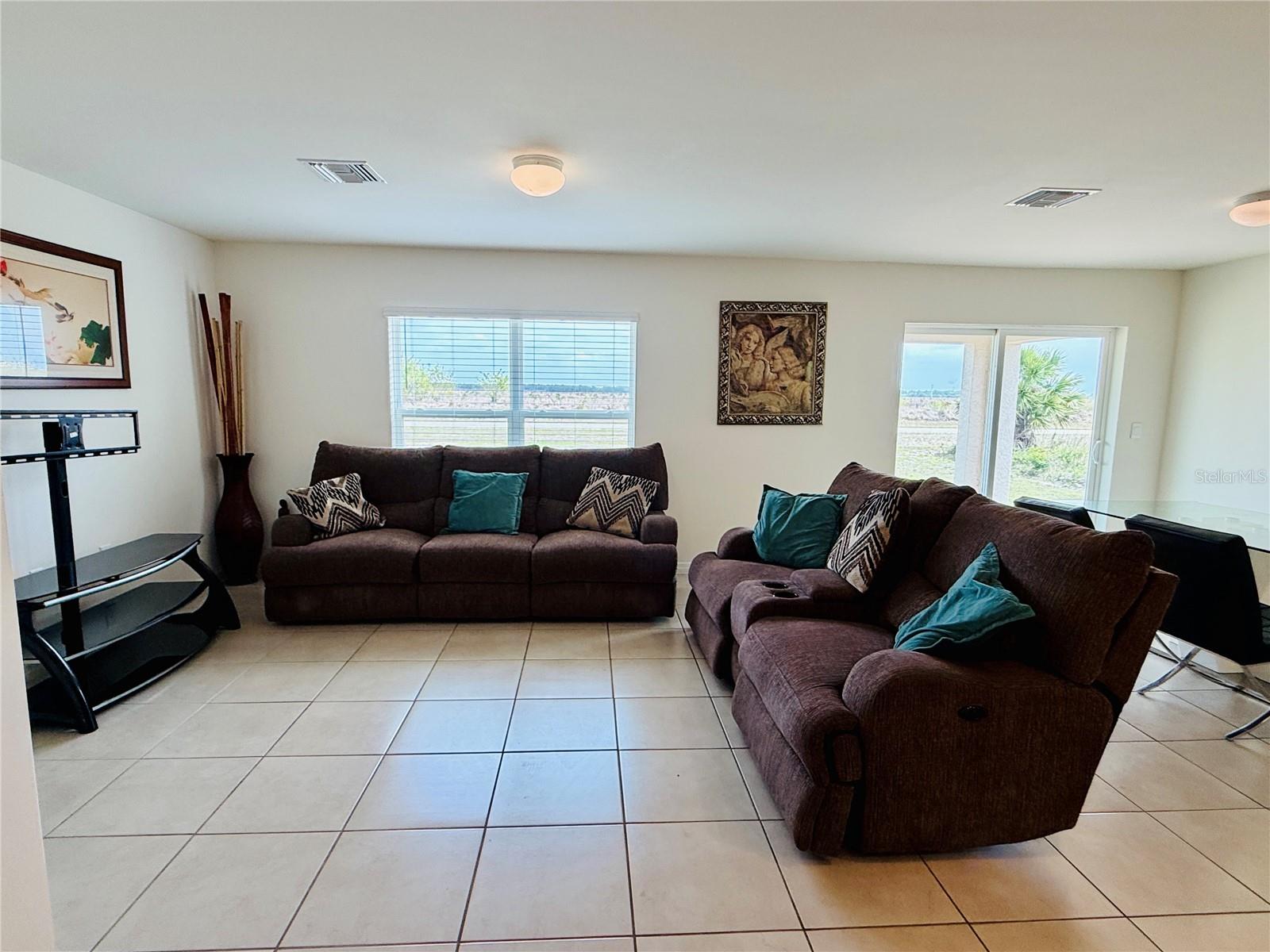 Image 15 of 52 For 513 Ella Jean Pi, Banyan Village