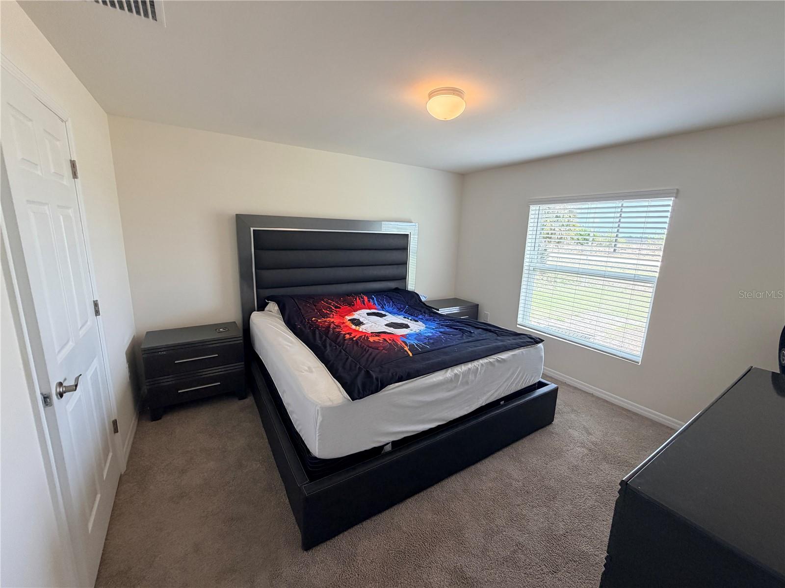 Image 20 of 52 For 513 Ella Jean Pi, Banyan Village