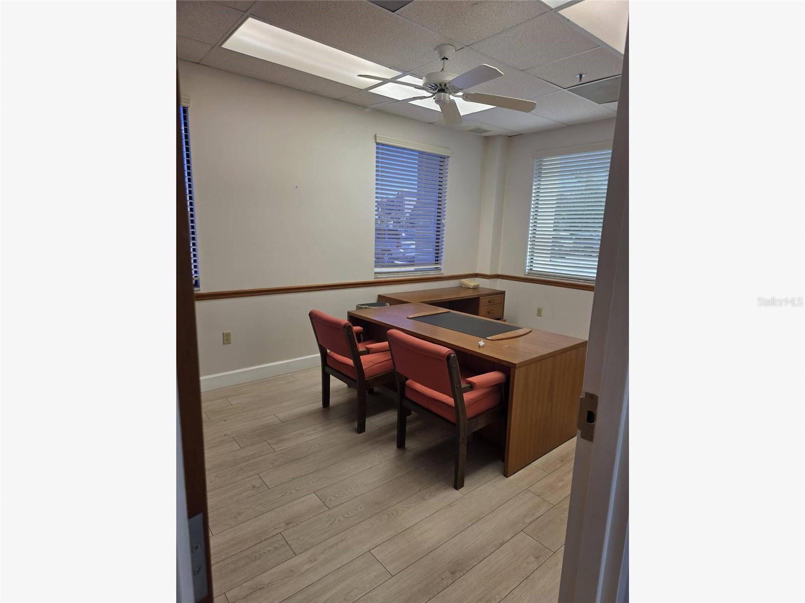 Image 5 of 16 For 2525 Harbor Boulevard 101