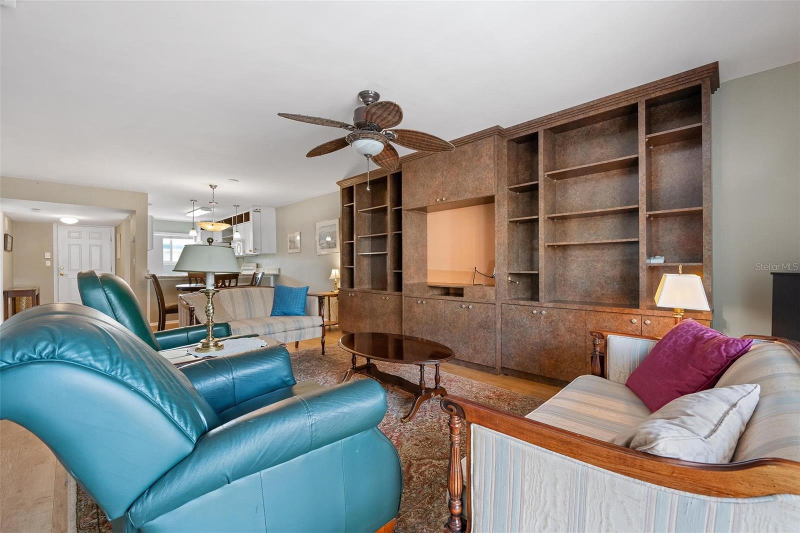 Image 14 of 47 For 150 Harborside Avenue 303