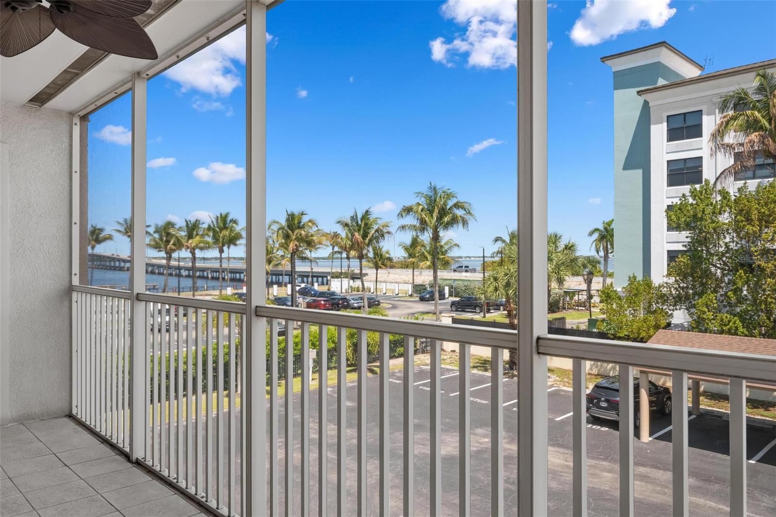 Image 31 of 47 For 150 Harborside Avenue 303