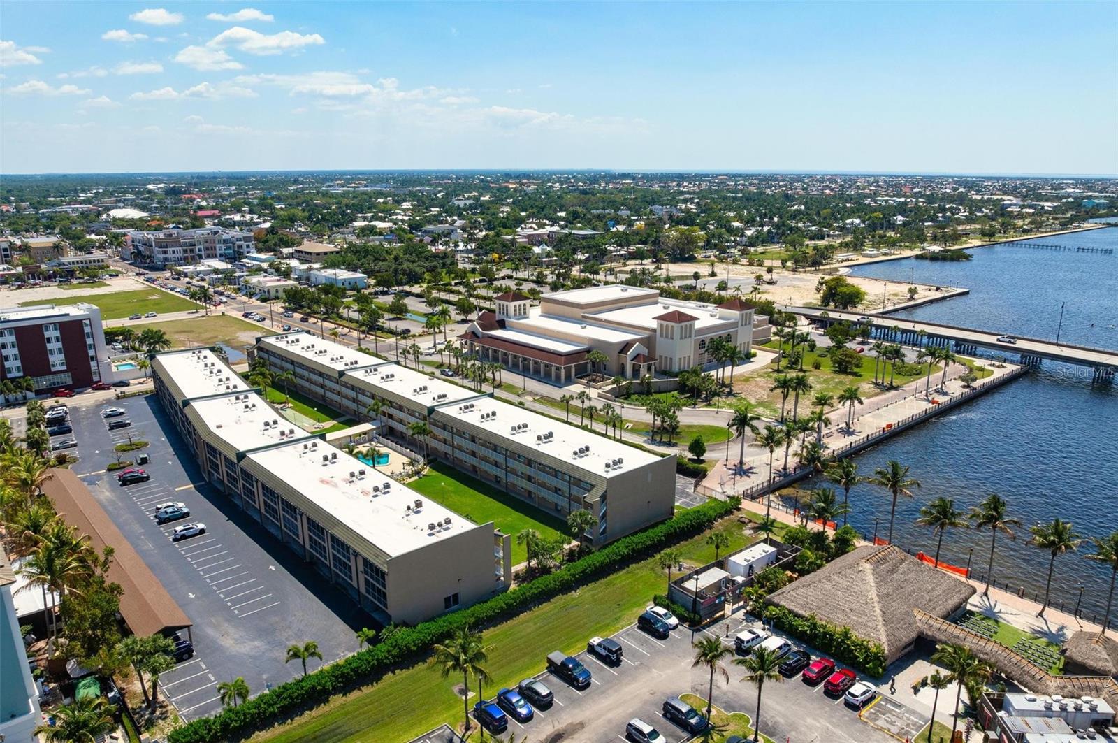 Image 35 of 47 For 150 Harborside Avenue 303