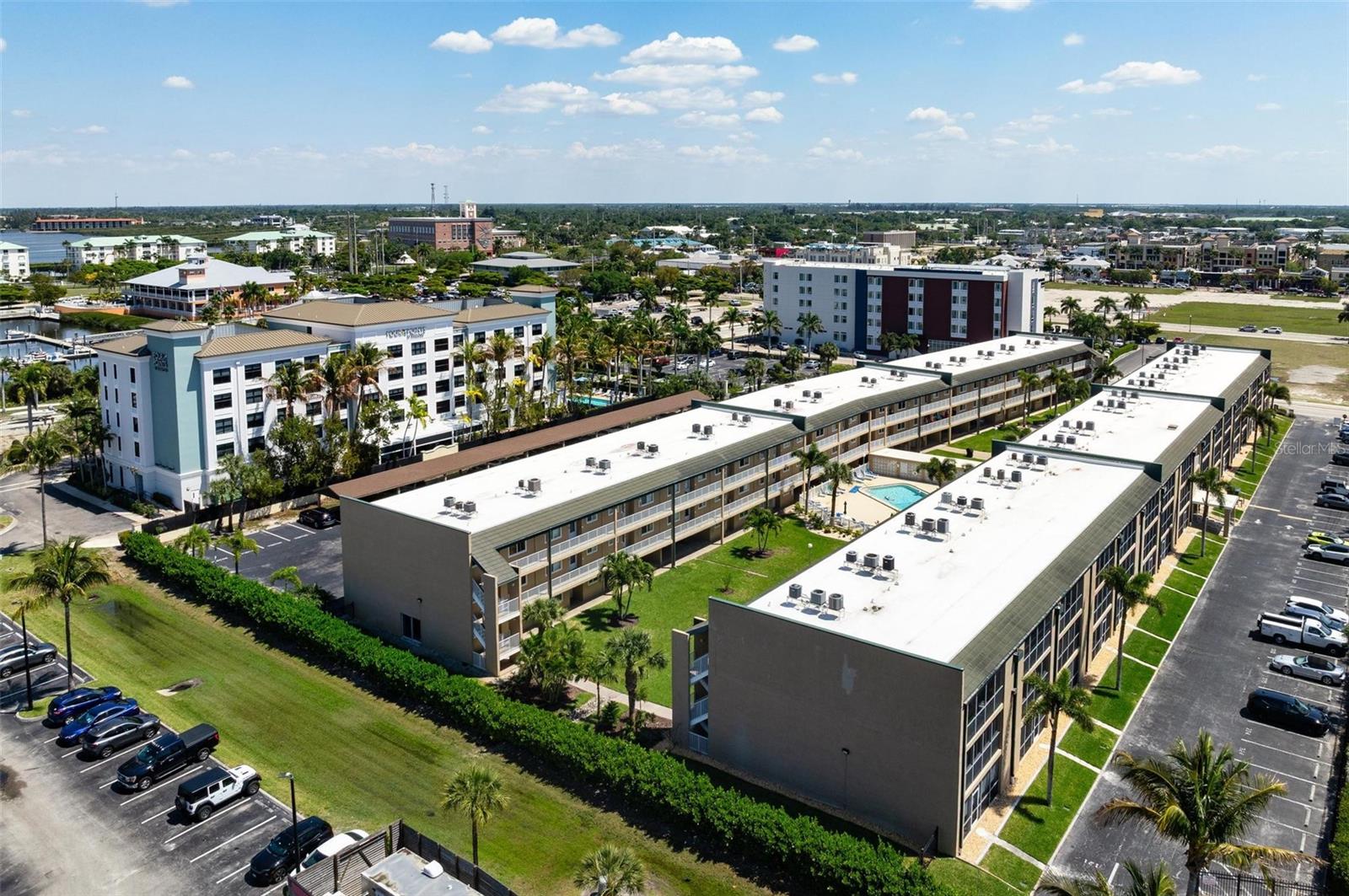 Image 39 of 47 For 150 Harborside Avenue 303