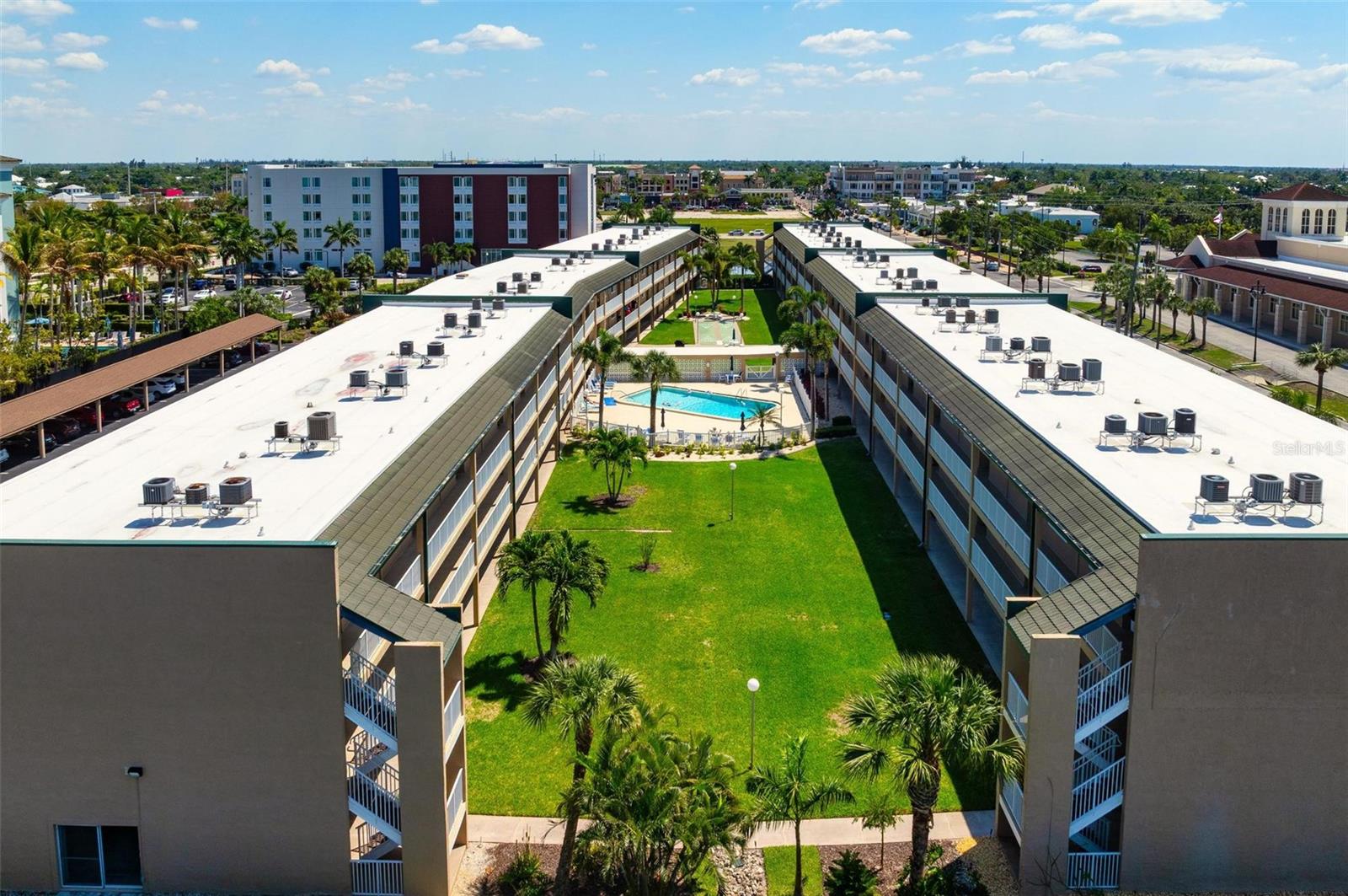 Image 40 of 47 For 150 Harborside Avenue 303