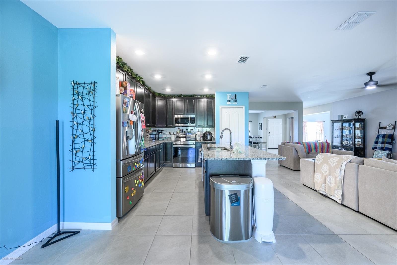 Image 17 of 51 For 25506 Doredo Drive