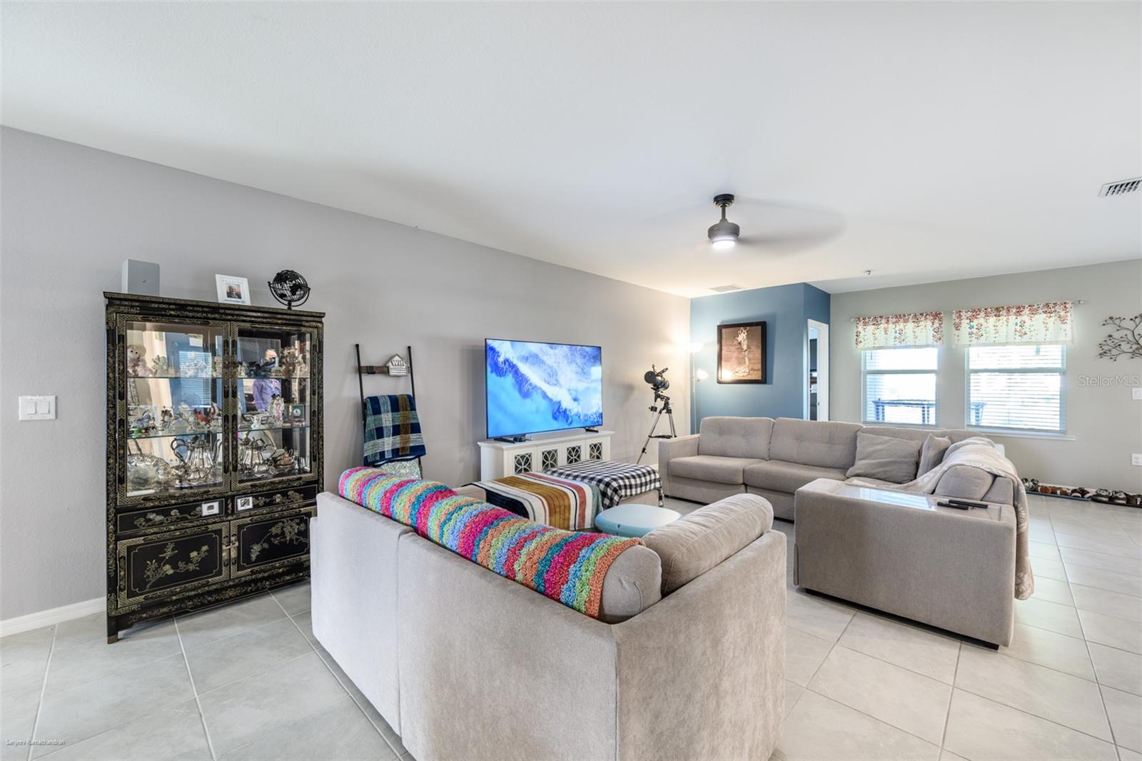 Image 2 of 51 For 25506 Doredo Drive