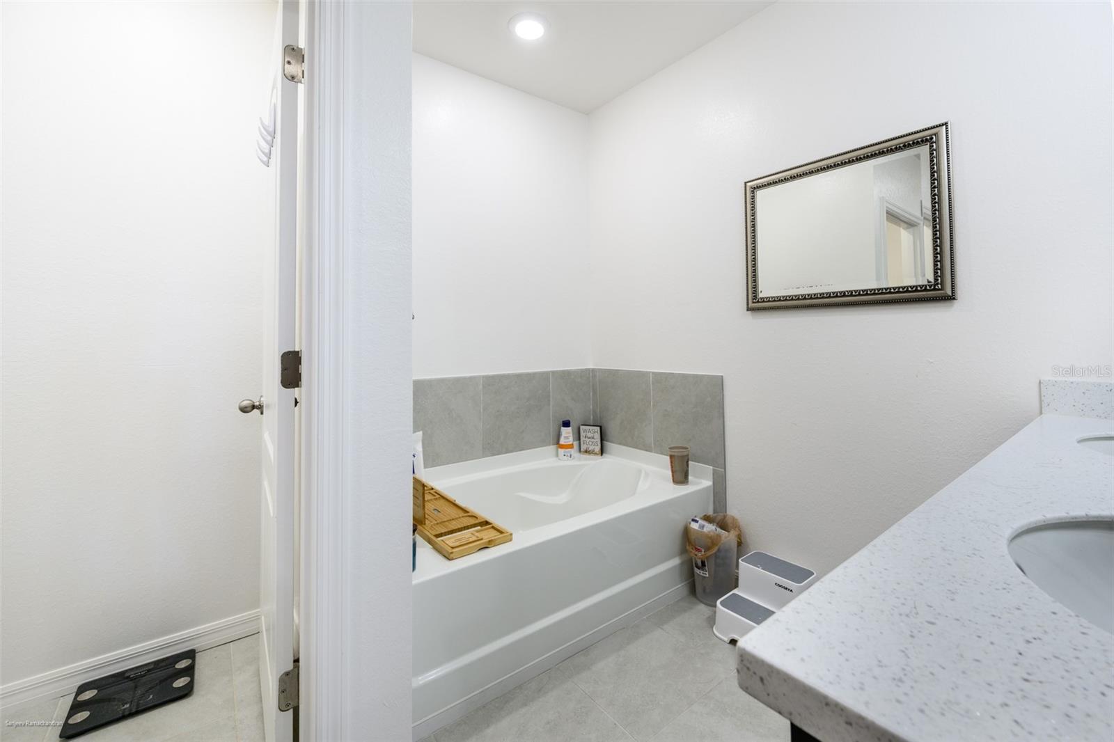 Image 29 of 51 For 25506 Doredo Drive