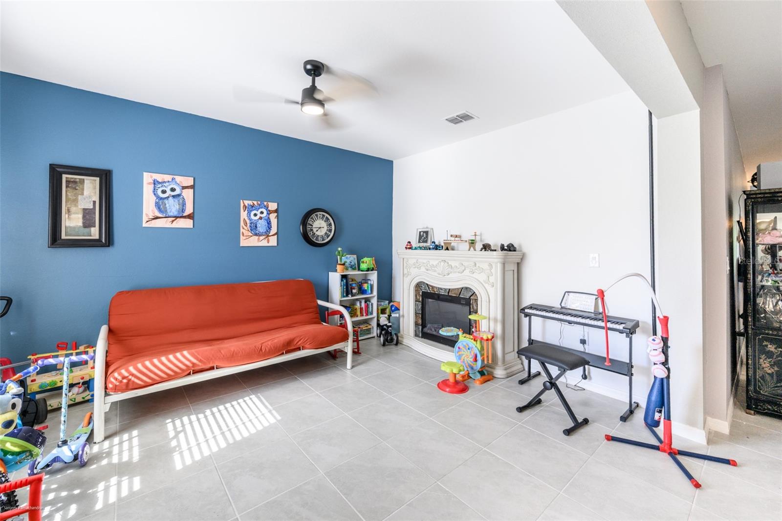 Image 4 of 51 For 25506 Doredo Drive