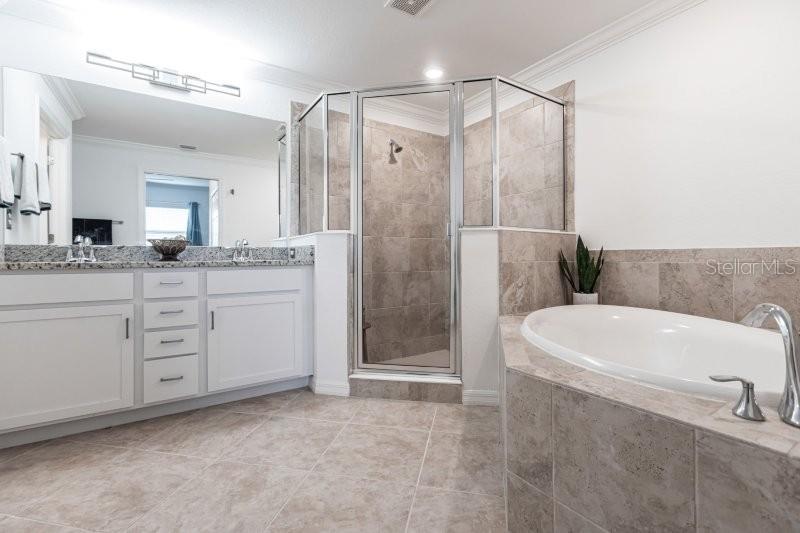 Image 18 of 67 For 14009 Black Beauty Drive 212