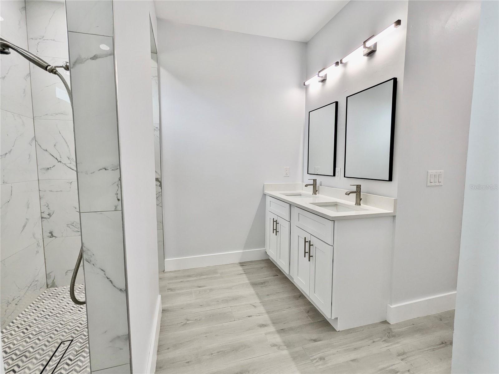 Image 17 of 45 For 3027 16th Place