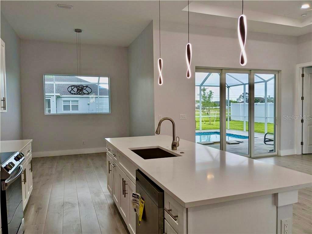 Image 7 of 45 For 3027 16th Place