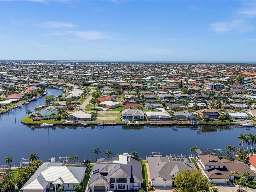 Image 5 of 6 For 2120 Gulfview Road