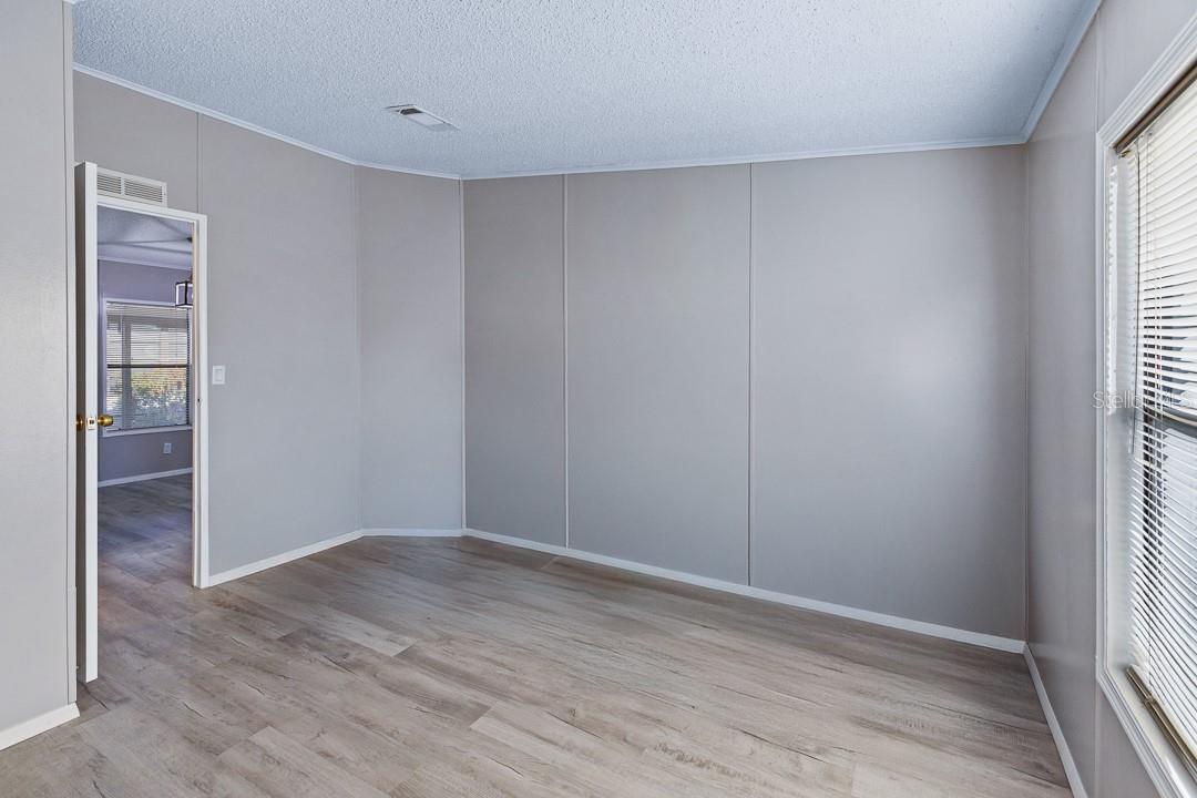 Image 21 of 46 For 2828 Toronado Trail