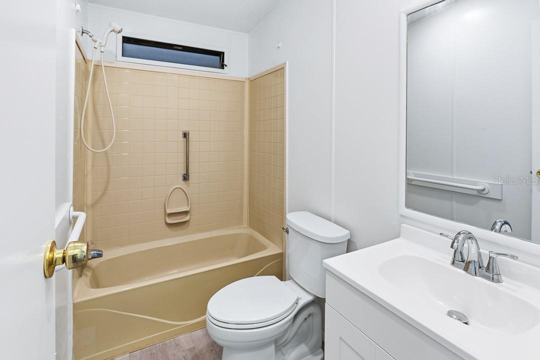 Image 23 of 46 For 2828 Toronado Trail