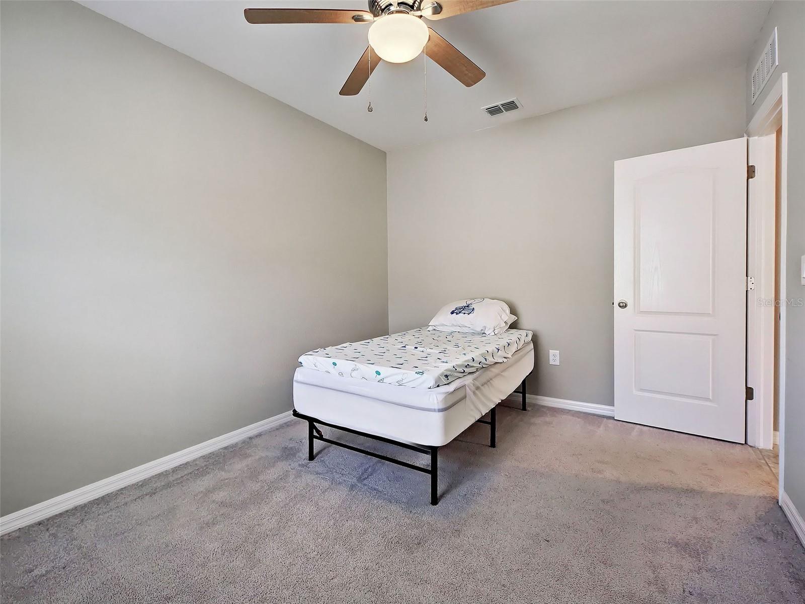 Image 40 of 62 For 2065 Apian Way