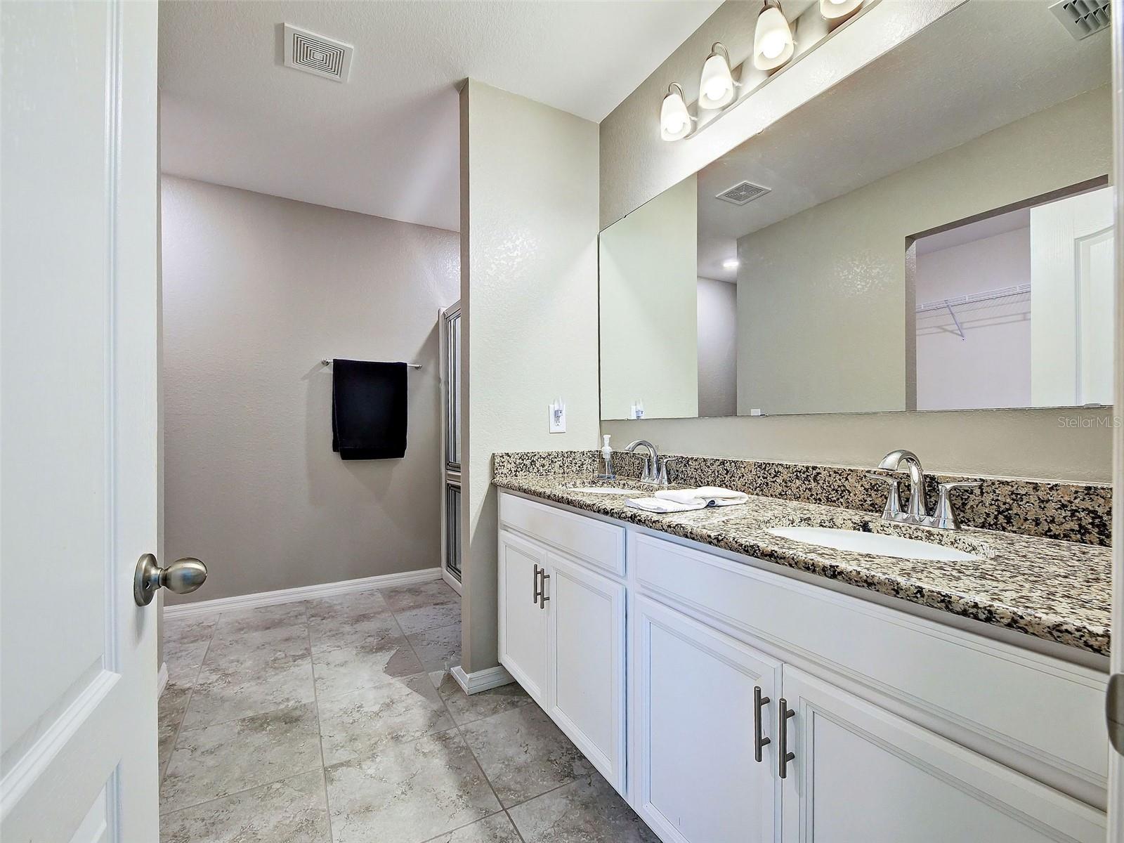 Image 50 of 62 For 2065 Apian Way