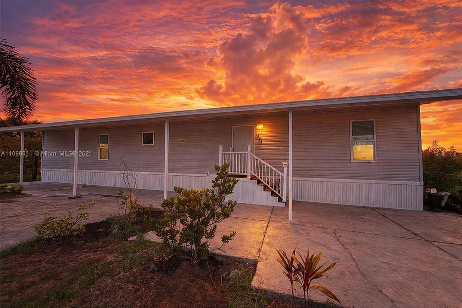 Listing Details for 1321 Bluff Hammock Road, LORIDA, FL 33857