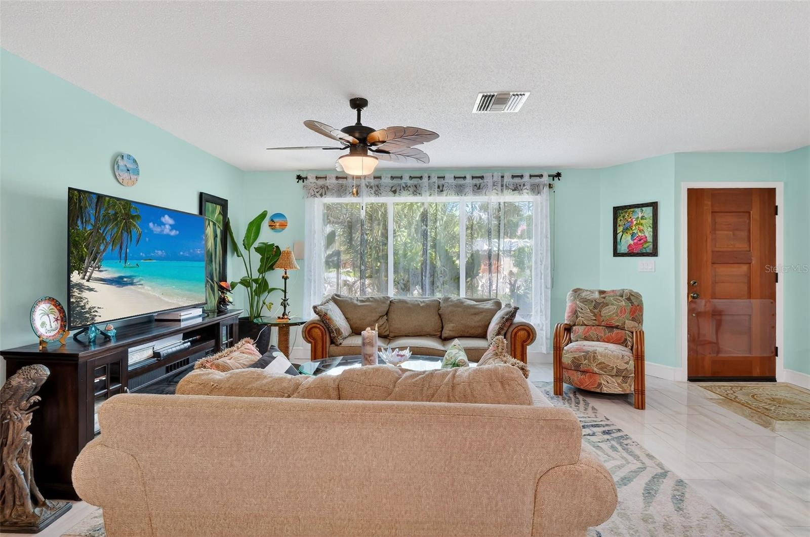 Image 11 of 82 For 4638 Vinsetta Avenue