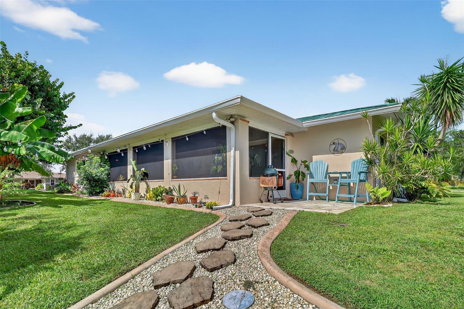 Image 41 of 82 For 4638 Vinsetta Avenue