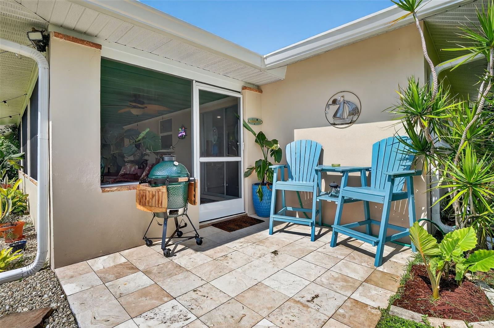 Image 42 of 82 For 4638 Vinsetta Avenue