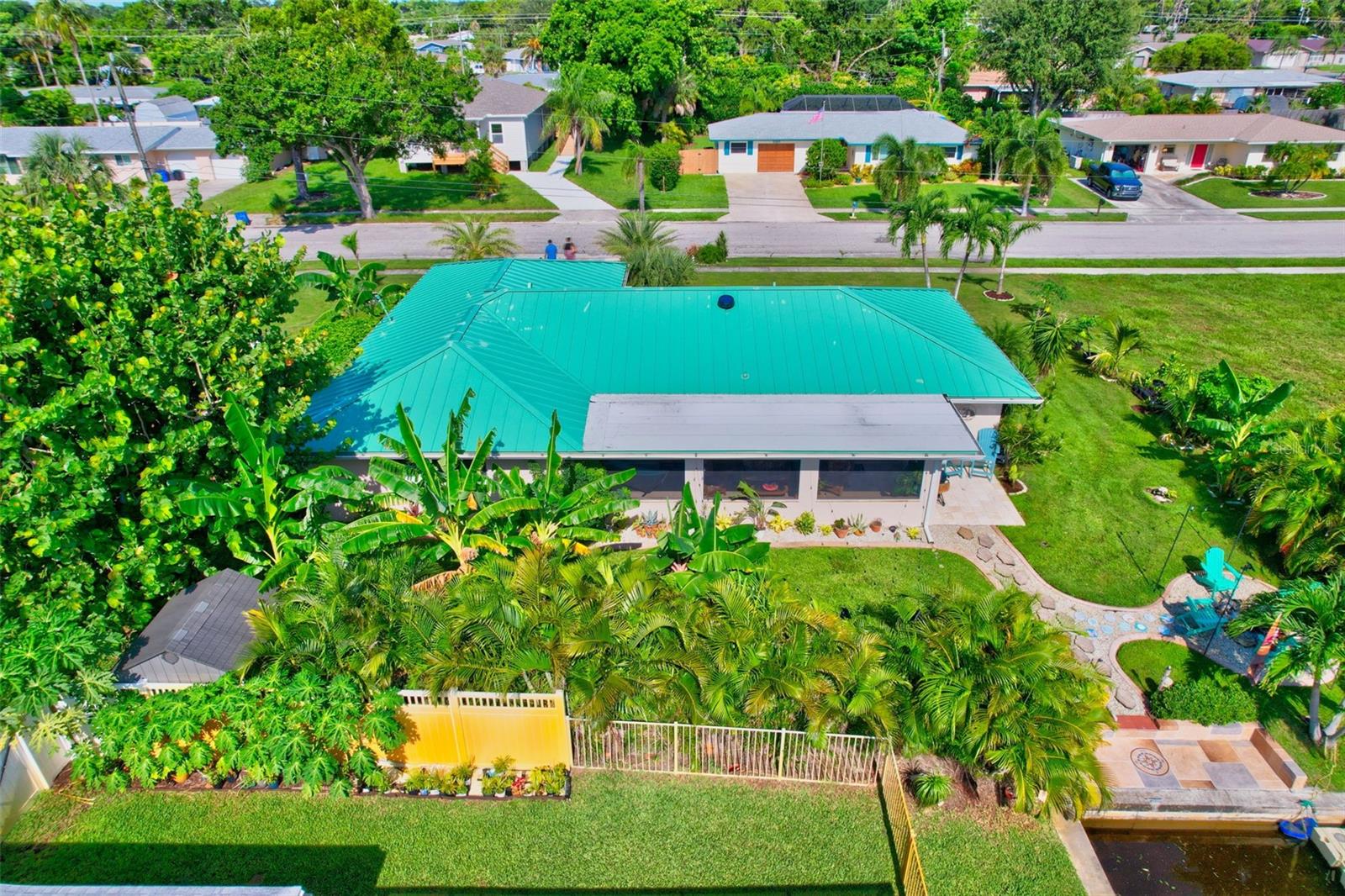 Image 49 of 82 For 4638 Vinsetta Avenue