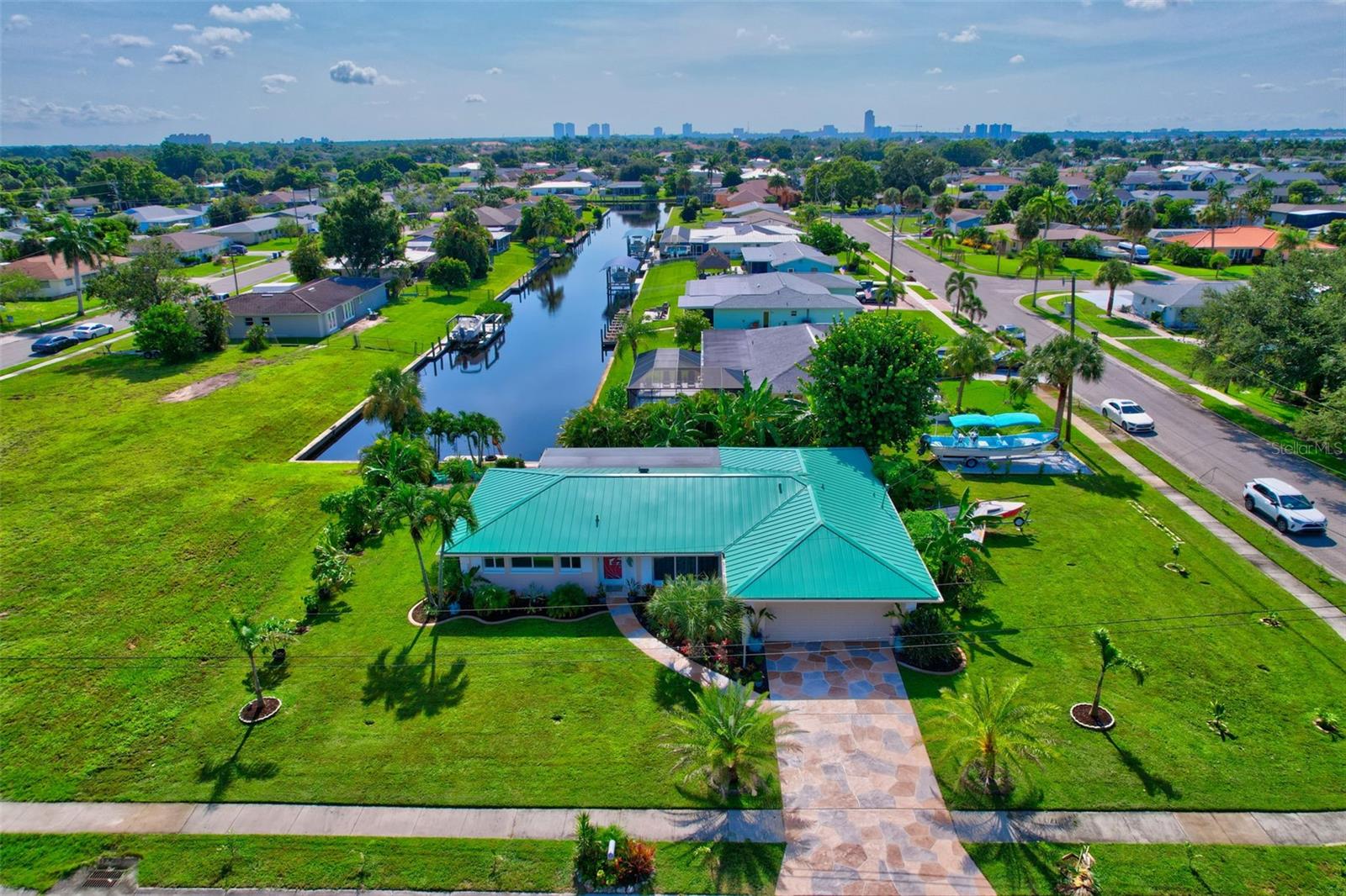 Image 51 of 82 For 4638 Vinsetta Avenue