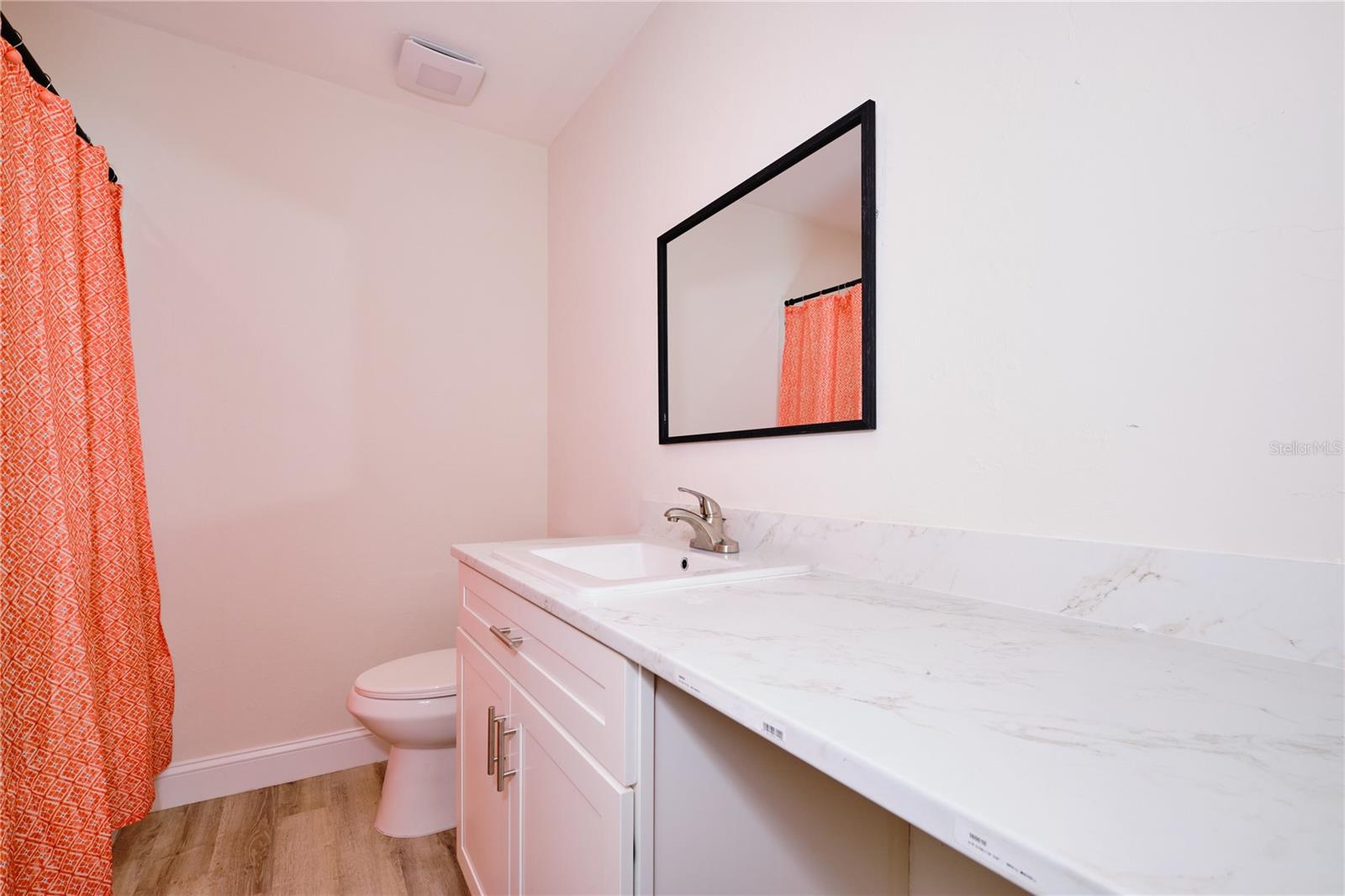 Listing photo id 26 for 221 18th Avenue Nw