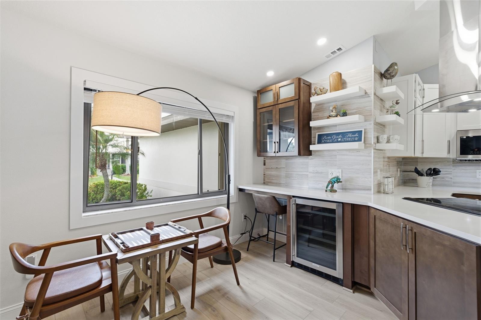 Image 12 of 56 For 302 Grace Street