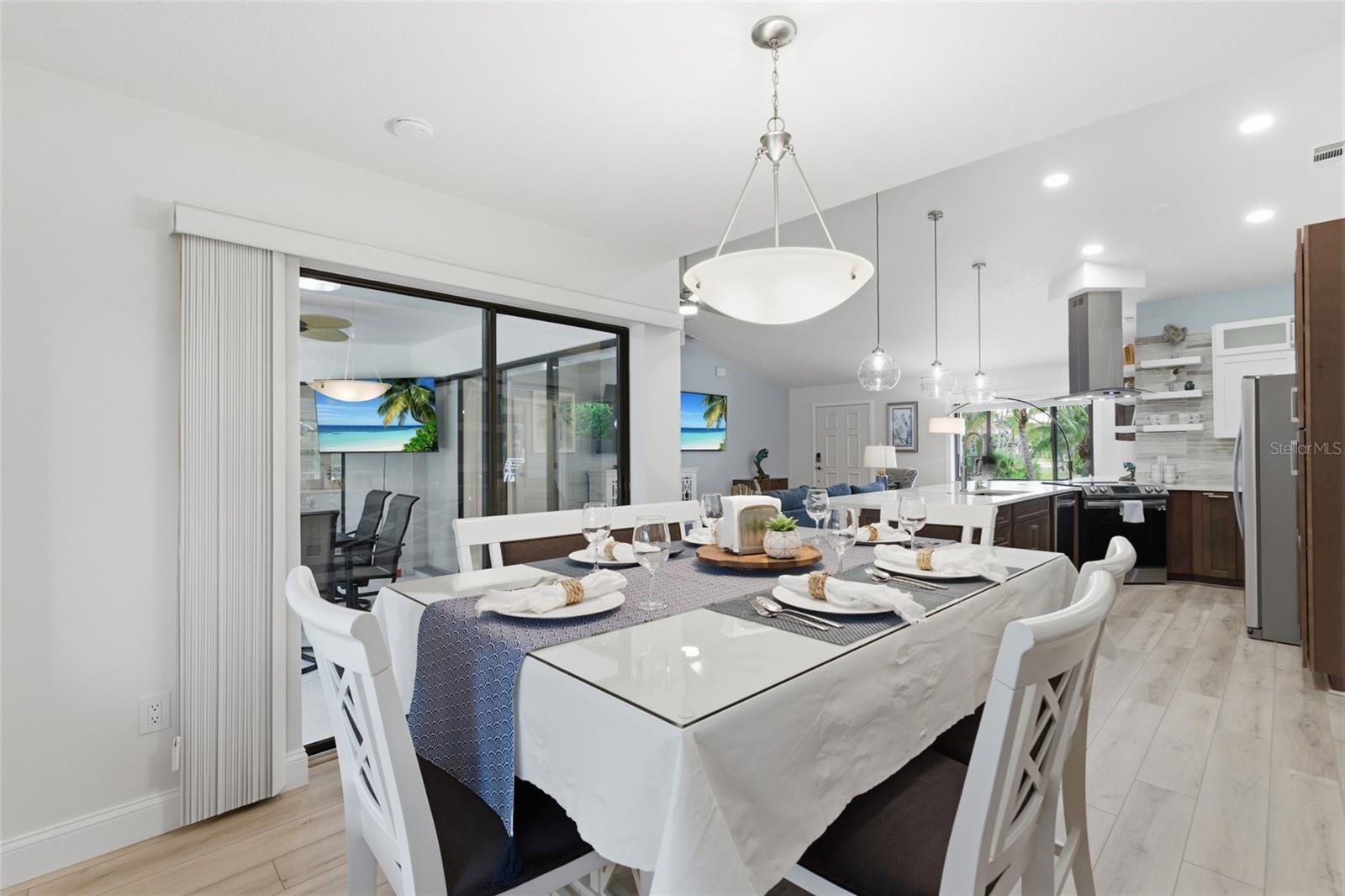 Image 21 of 56 For 302 Grace Street