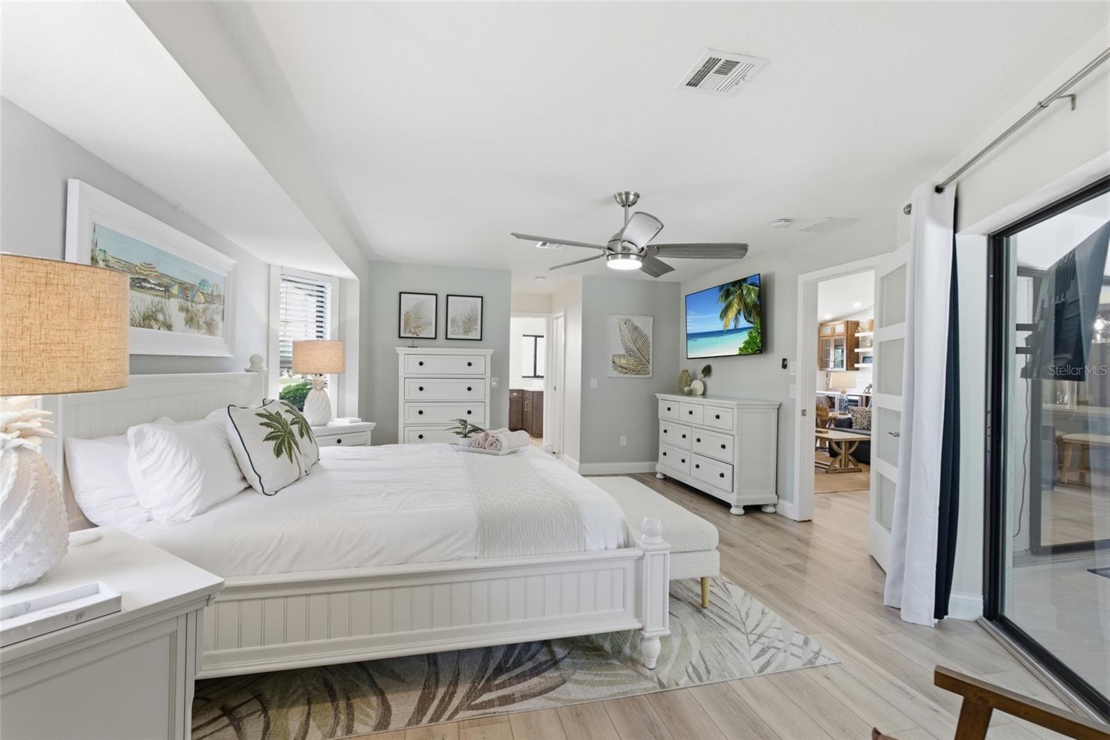 Image 26 of 56 For 302 Grace Street