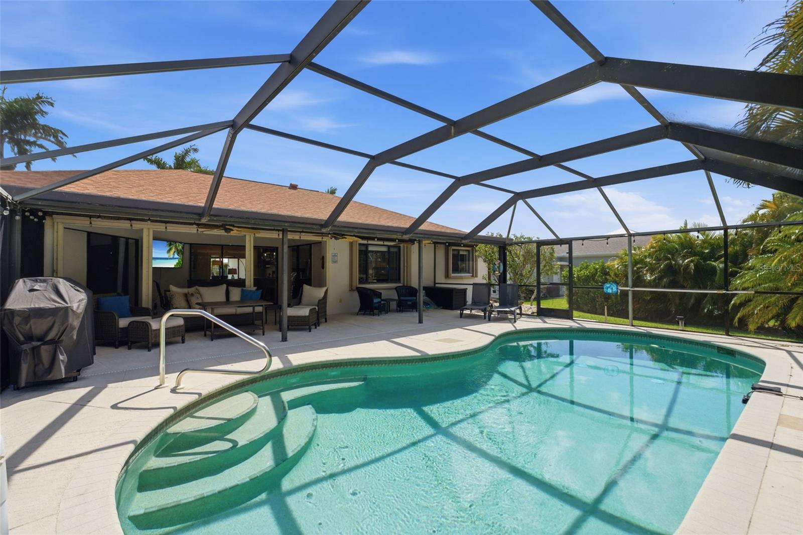 Image 49 of 56 For 302 Grace Street