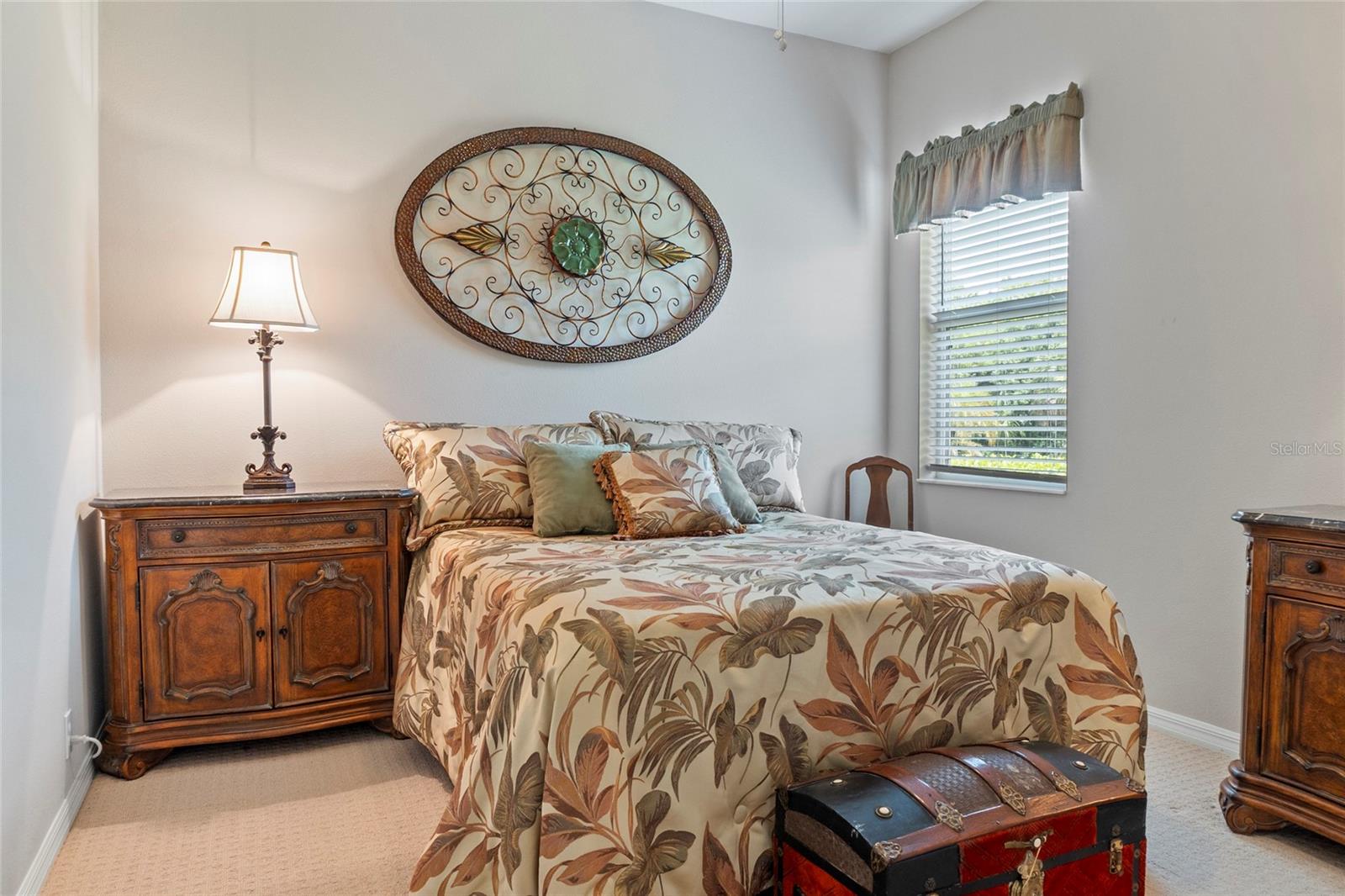 Image 32 of 42 For 1872 Coconut Palm Circle