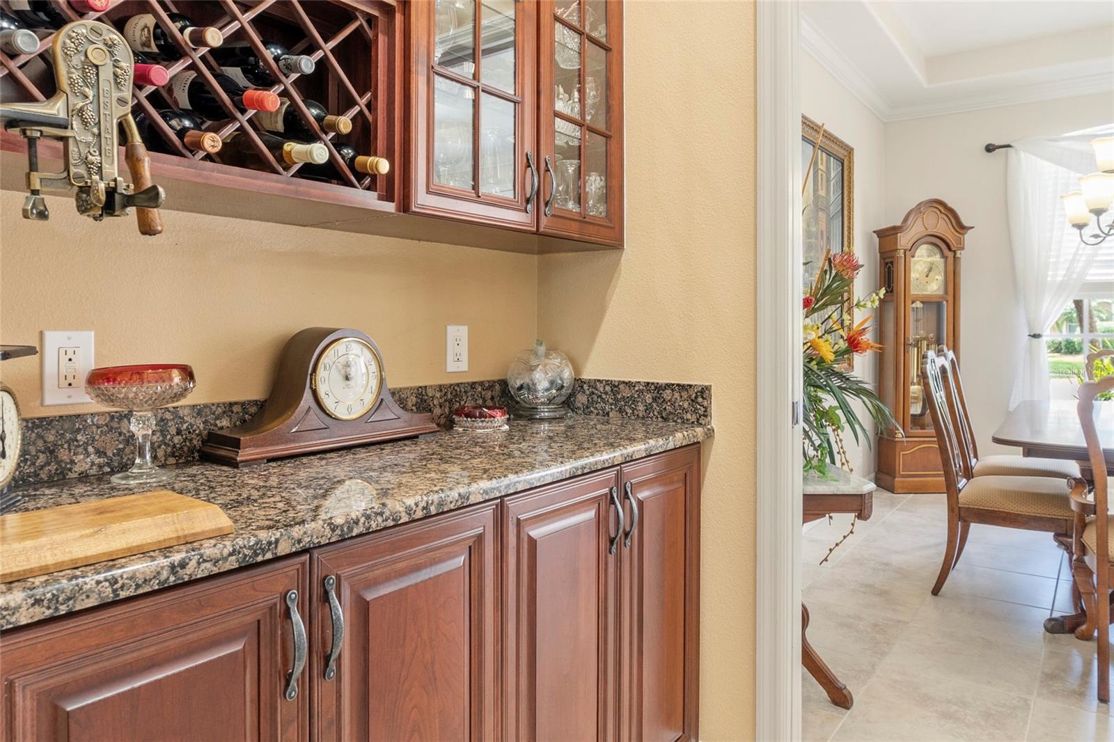 Image 9 of 42 For 1872 Coconut Palm Circle