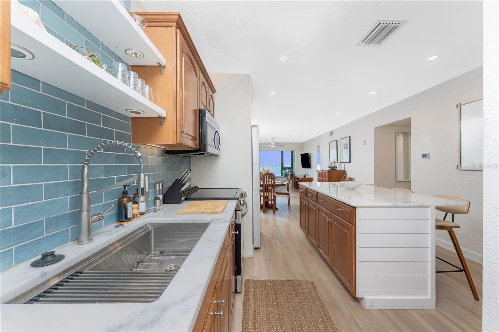 Image 11 of 73 For 1500 Park Beach Circle 3d