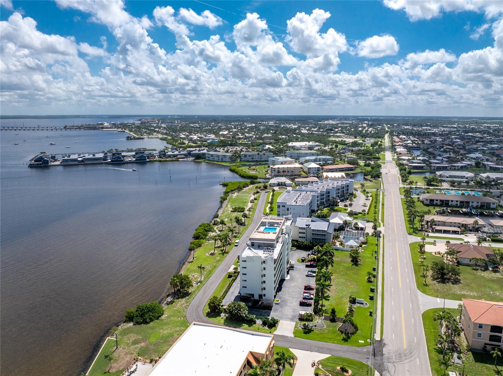 Image 45 of 73 For 1500 Park Beach Circle 3d